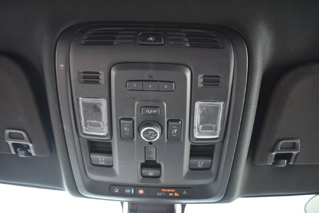 Used 2021 Black GMC Denali image 38
