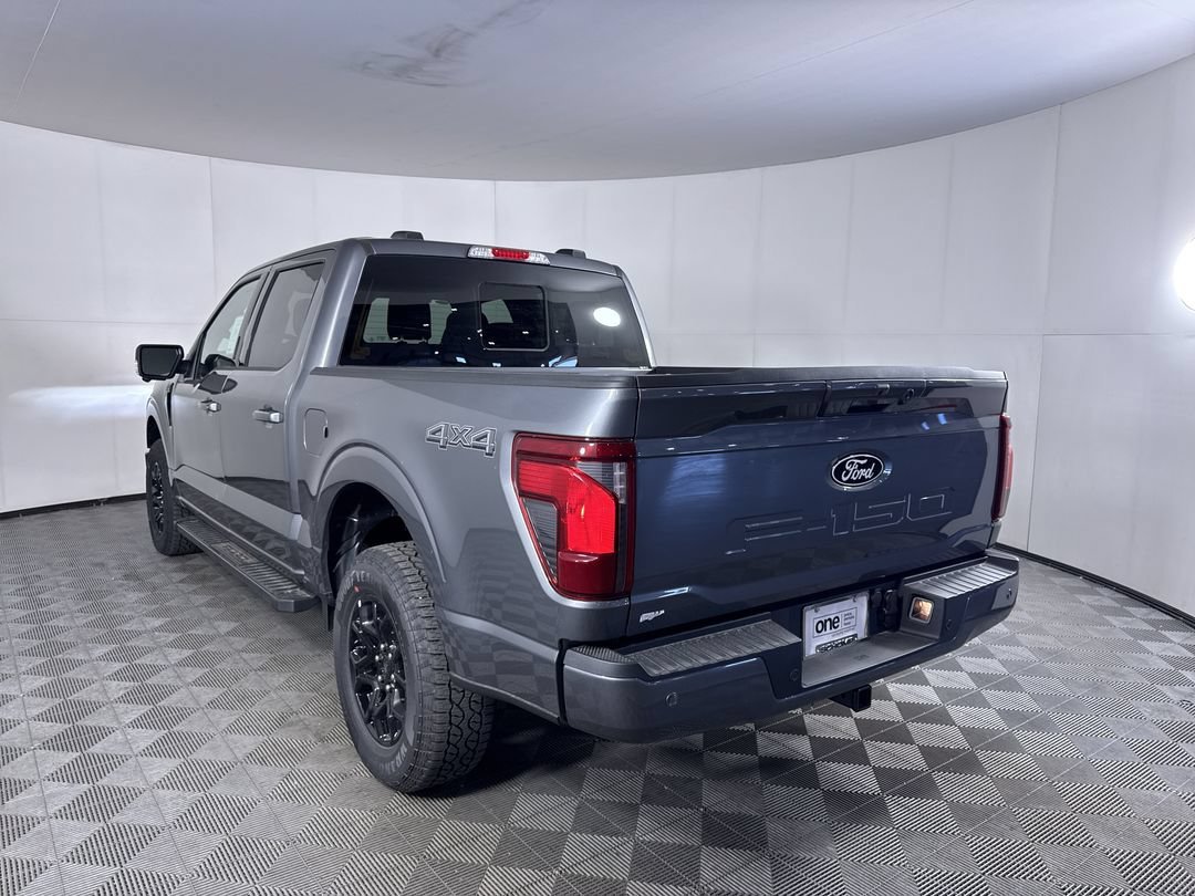 New 2026 Carbonized Gray Metallic Ford XLT image 24