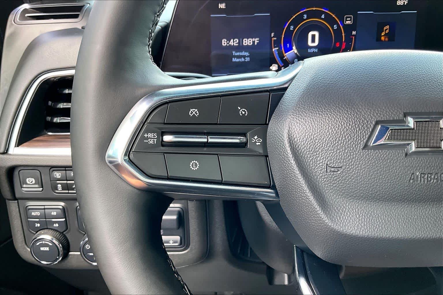 2025 Chevrolet Tahoe Z71 - Photo 18