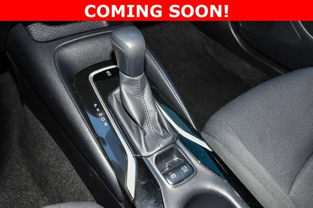 Used 2021 Red Toyota LE image 34