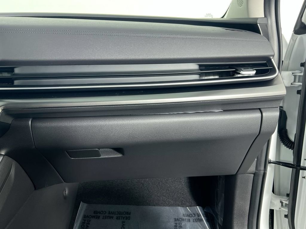 New 2027 Snow White Pearl Kia SX image 34