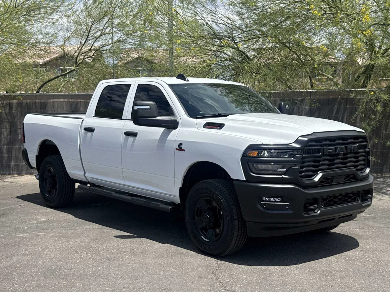 New 2026 Bright White Clear-Coat Exterior Paint RAM Tradesman image 2