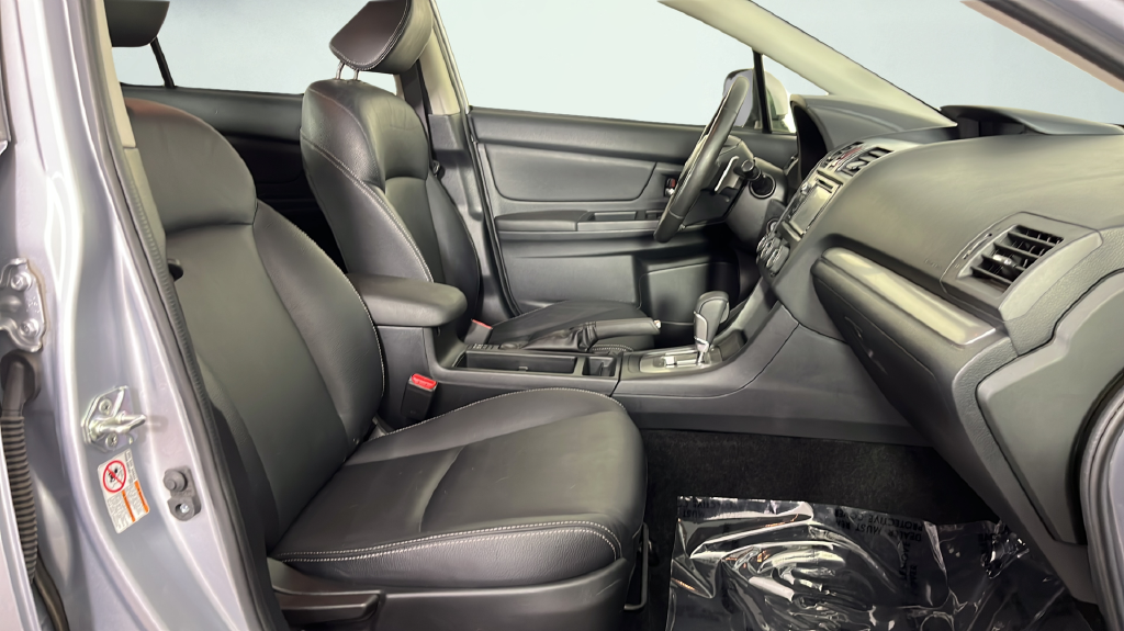 Used 2014 Ice Silver Metallic Subaru 2.0i Limited image 20