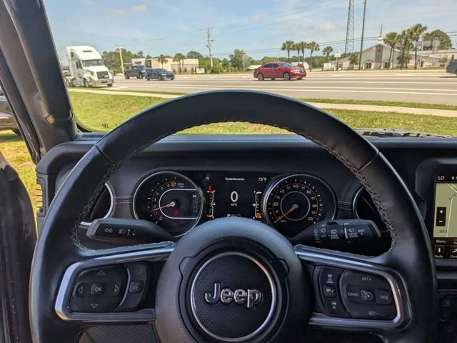 Used 2022 Sting-gray Clea Jeep Unlimited Sahara image 29