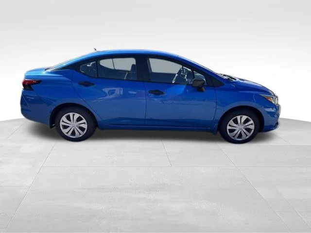 Used 2021 Blue Nissan 1.6 S image 6