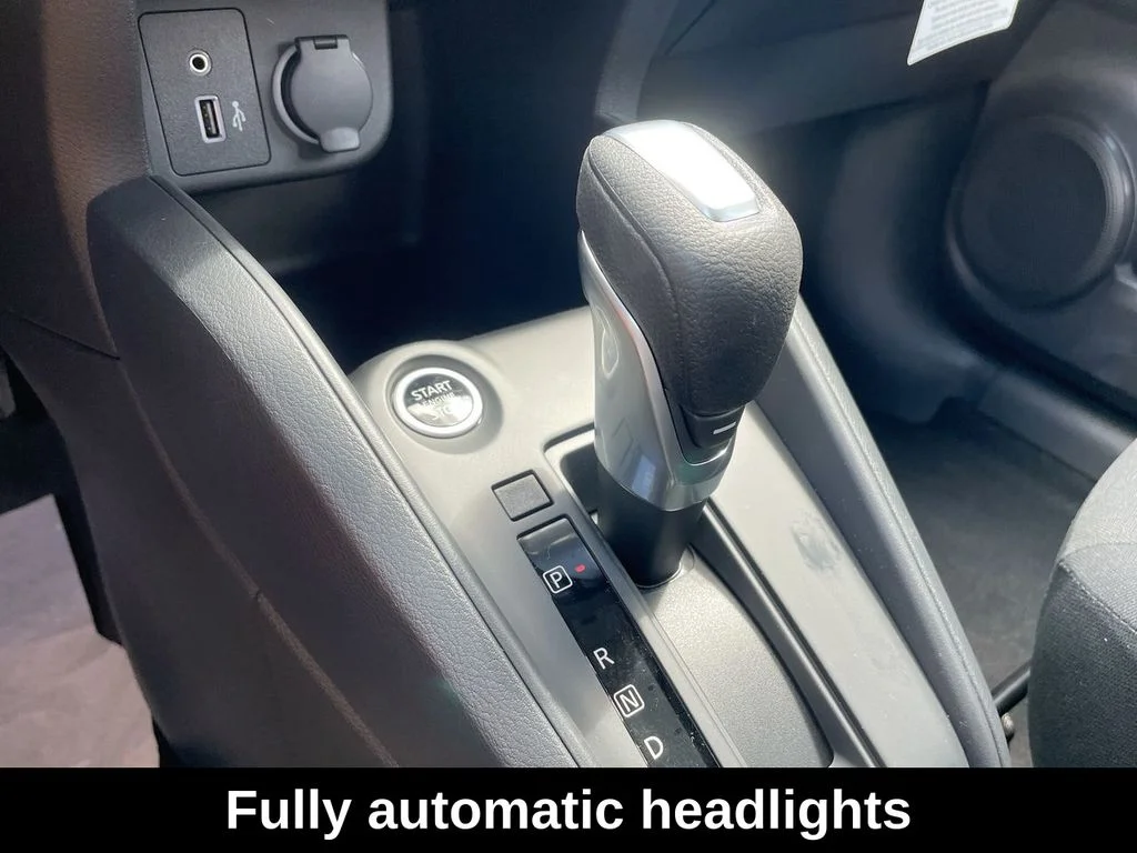 2025 Nissan KICKS PLAY Base - Photo 32