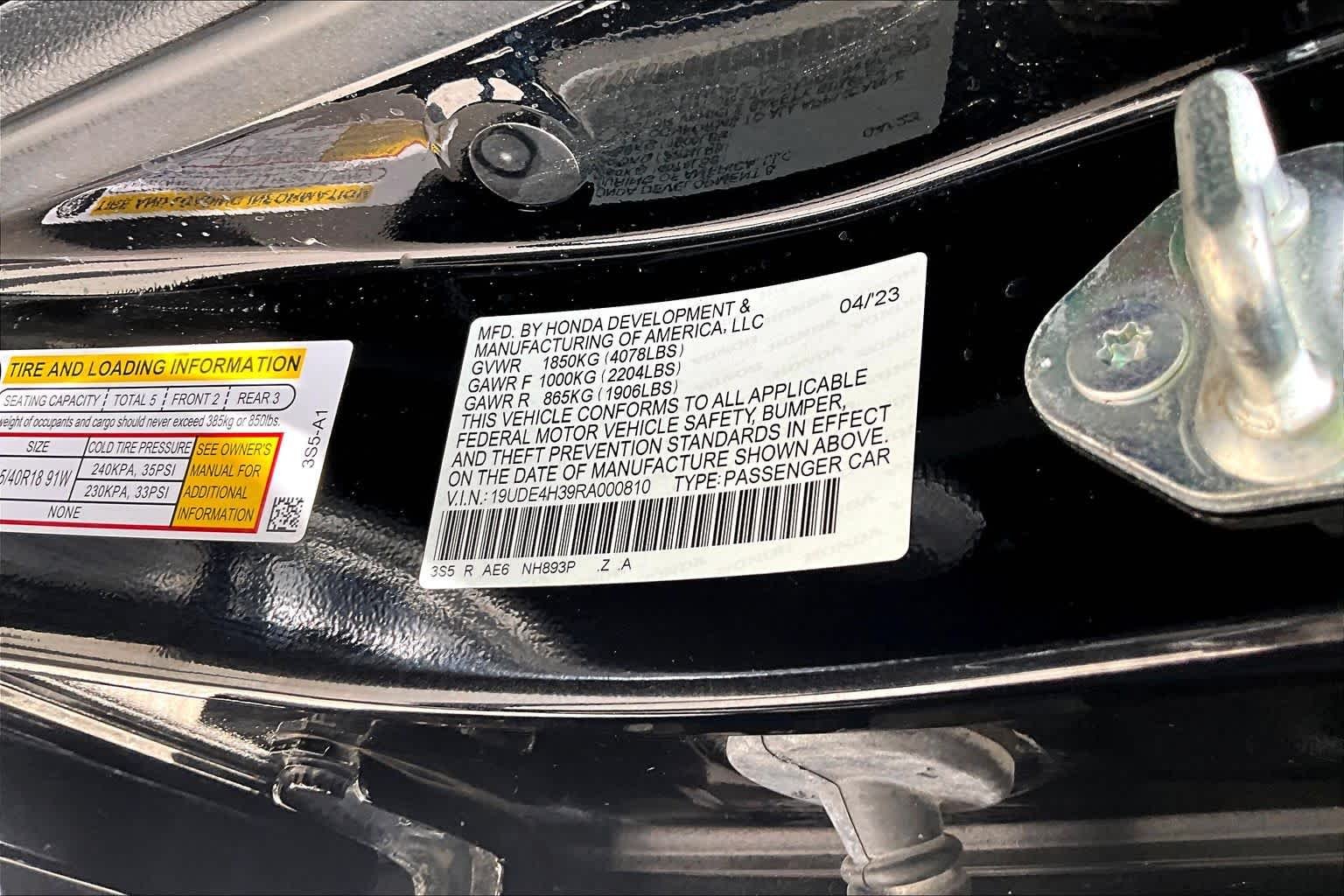Used 2024 Majestic Black Pearl Acura w/A-Spec Package image 35