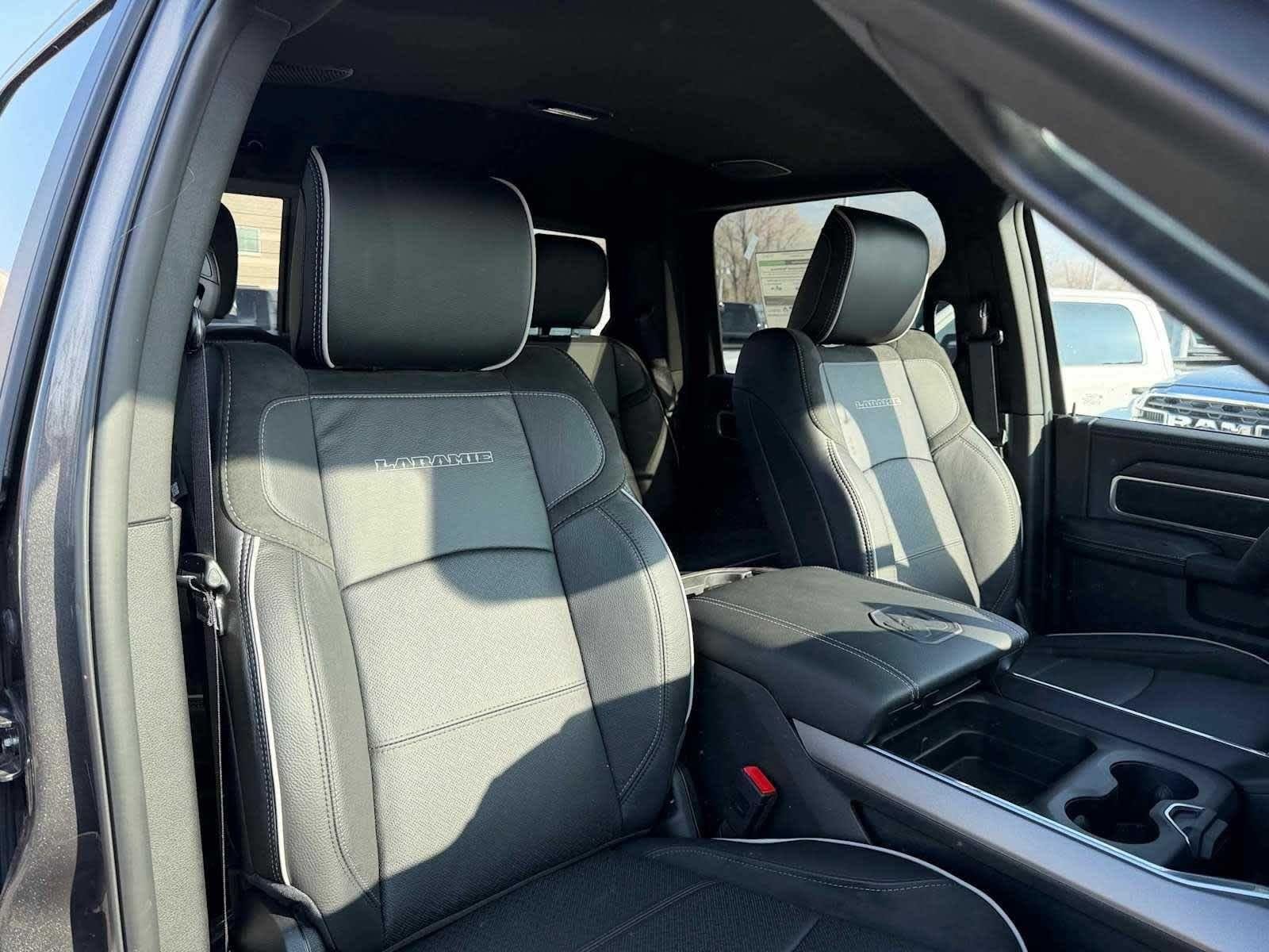 2026 RAM 2500 Laramie - Photo 44