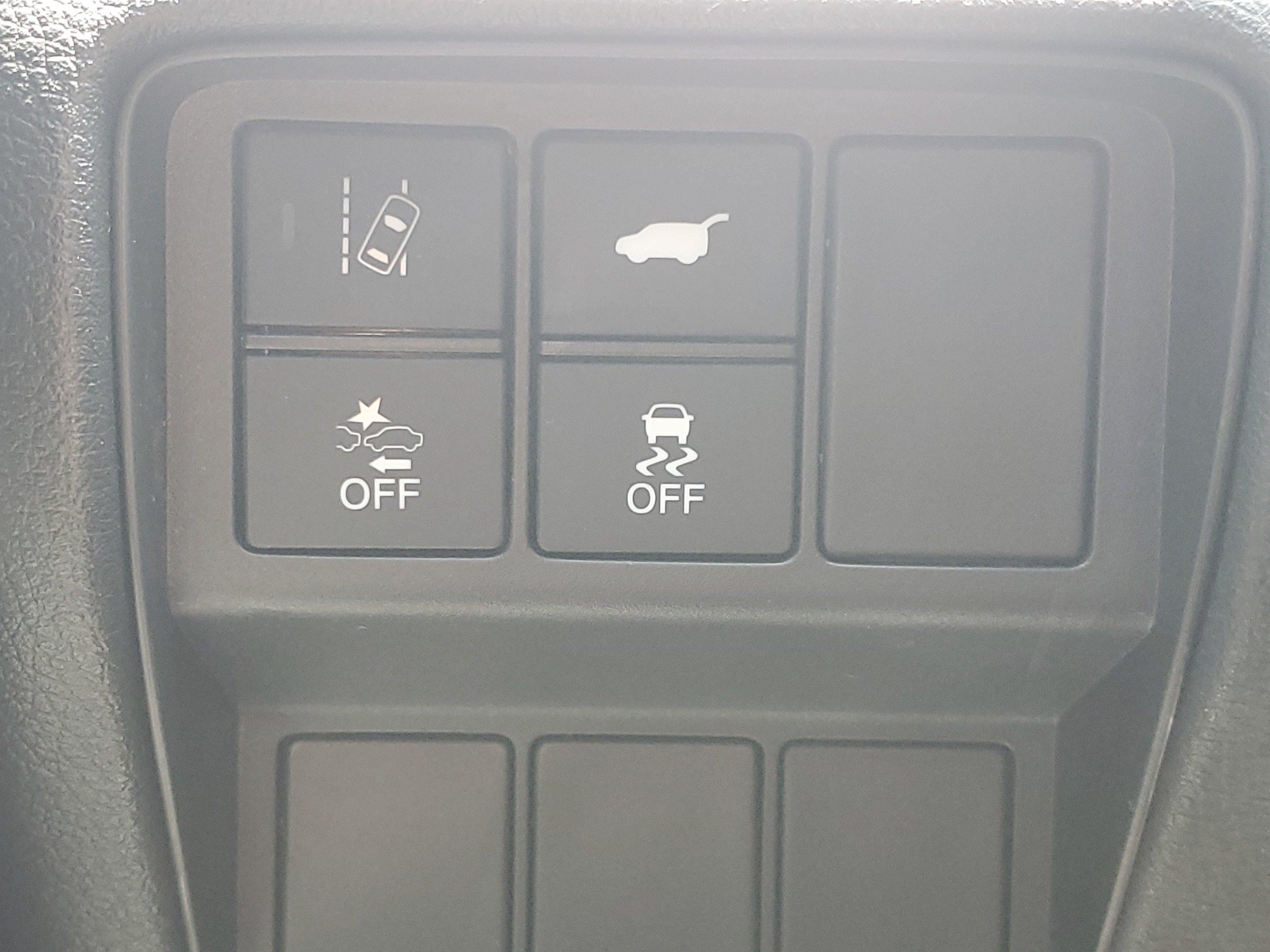 Used 2020 Silver Honda EX-L image 23