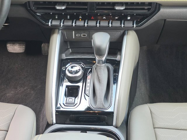 2026 Chevrolet Colorado ZR2 - Photo 26