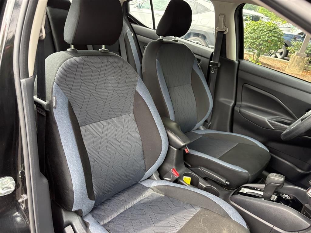 2025 Nissan Versa Sedan SV - Photo 17