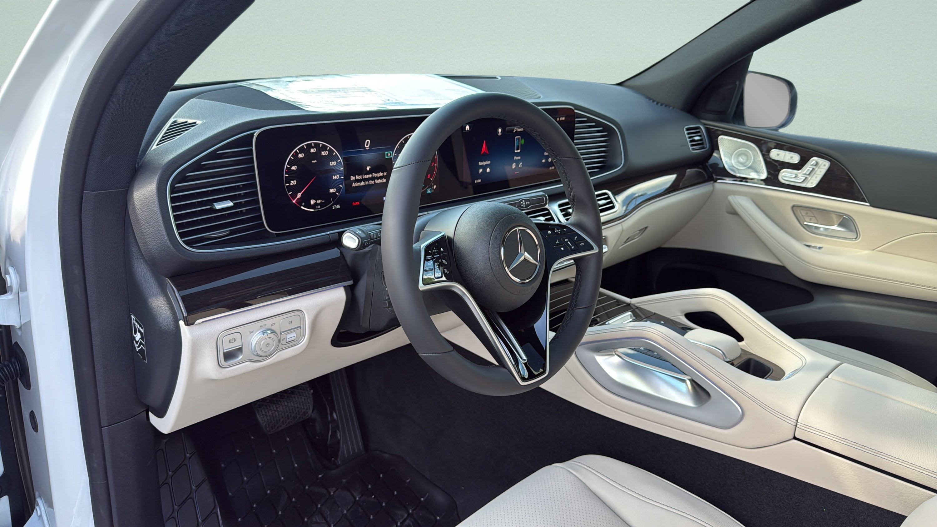 Certified Used 2026 Polar White Mercedes-Benz GLE 450 image 15