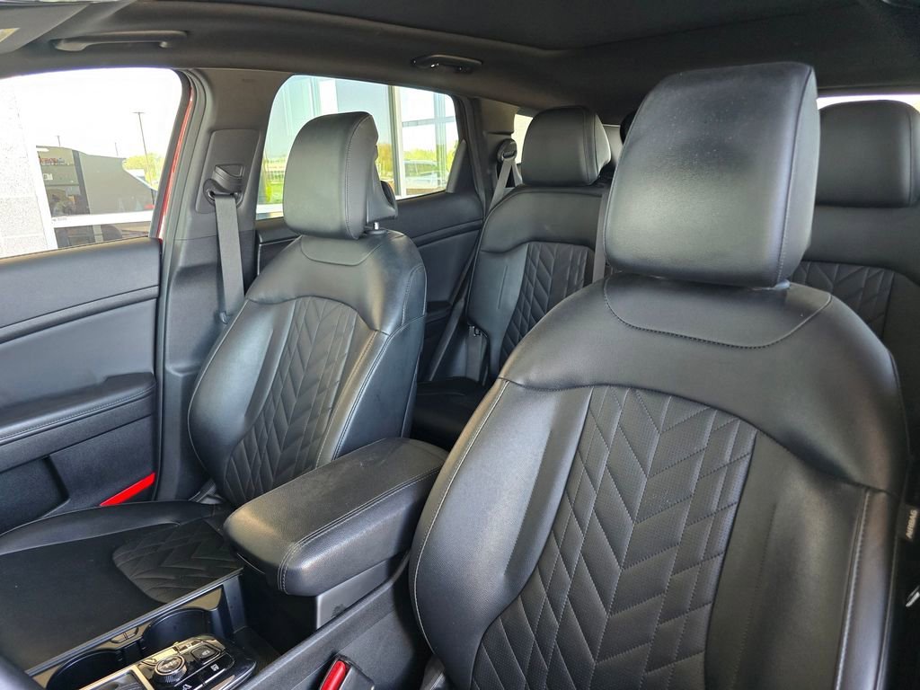 Used 2023 Red Kia X-Line image 15