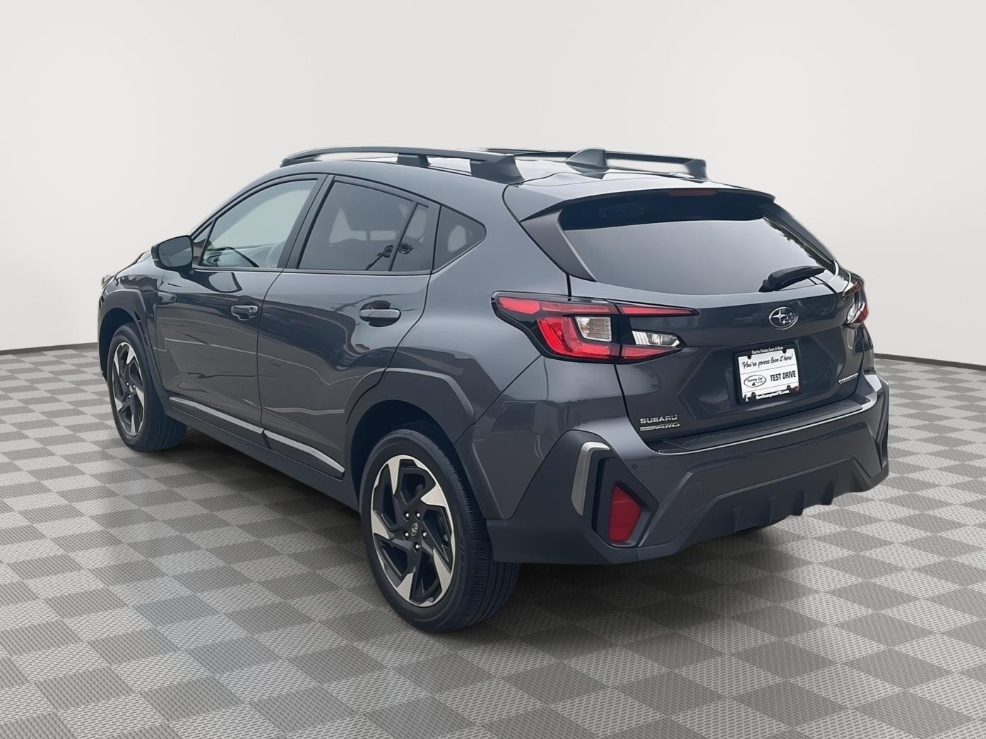 Used 2024 Magnetite Gray Metallic Subaru Limited image 8