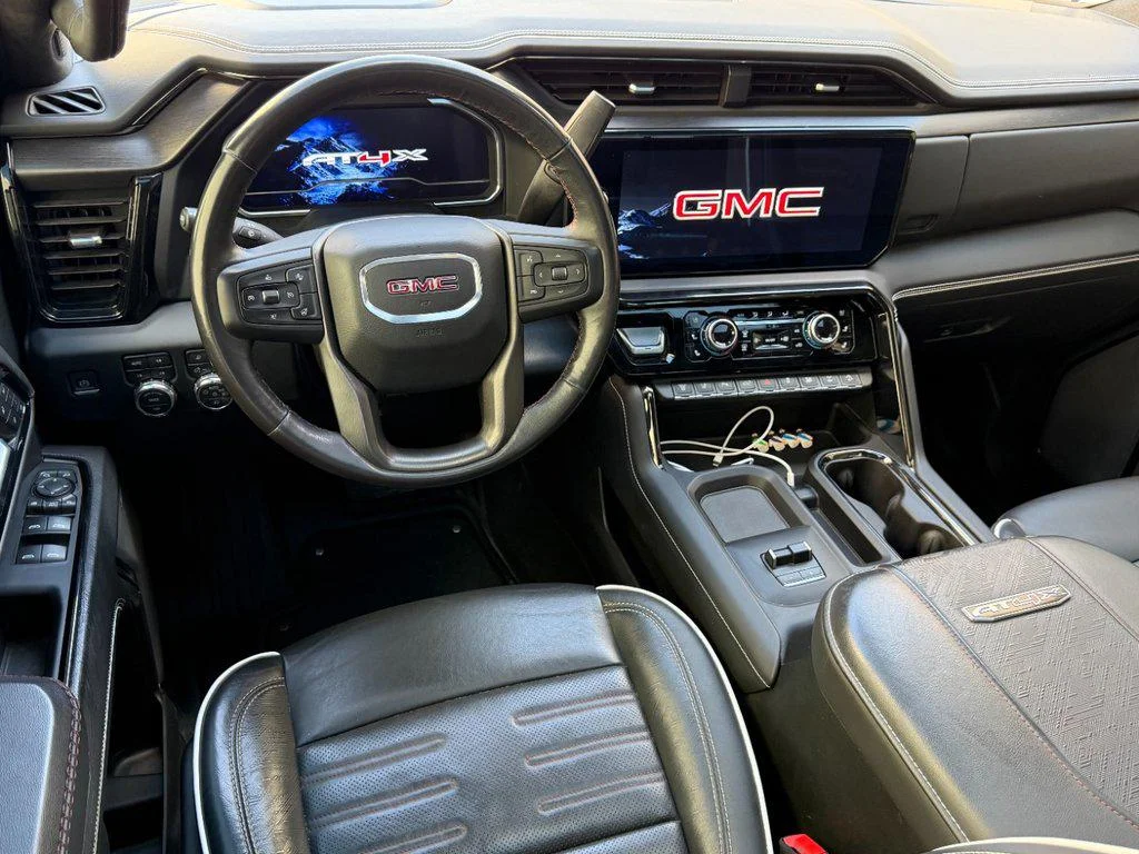 2024 GMC Sierra 2500HD AT4X - Photo 17