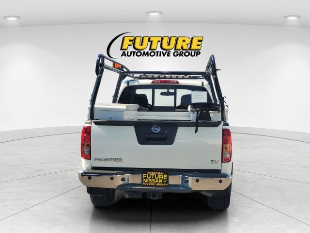 Used 2020 White Nissan SV image 8