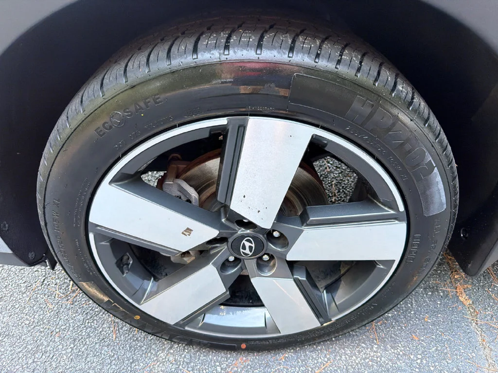 Used 2024 Gray Hyundai Limited image 11