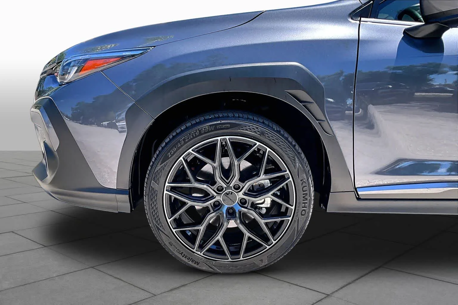 Used 2025 Magnetite Gray Metallic Subaru Limited image 20