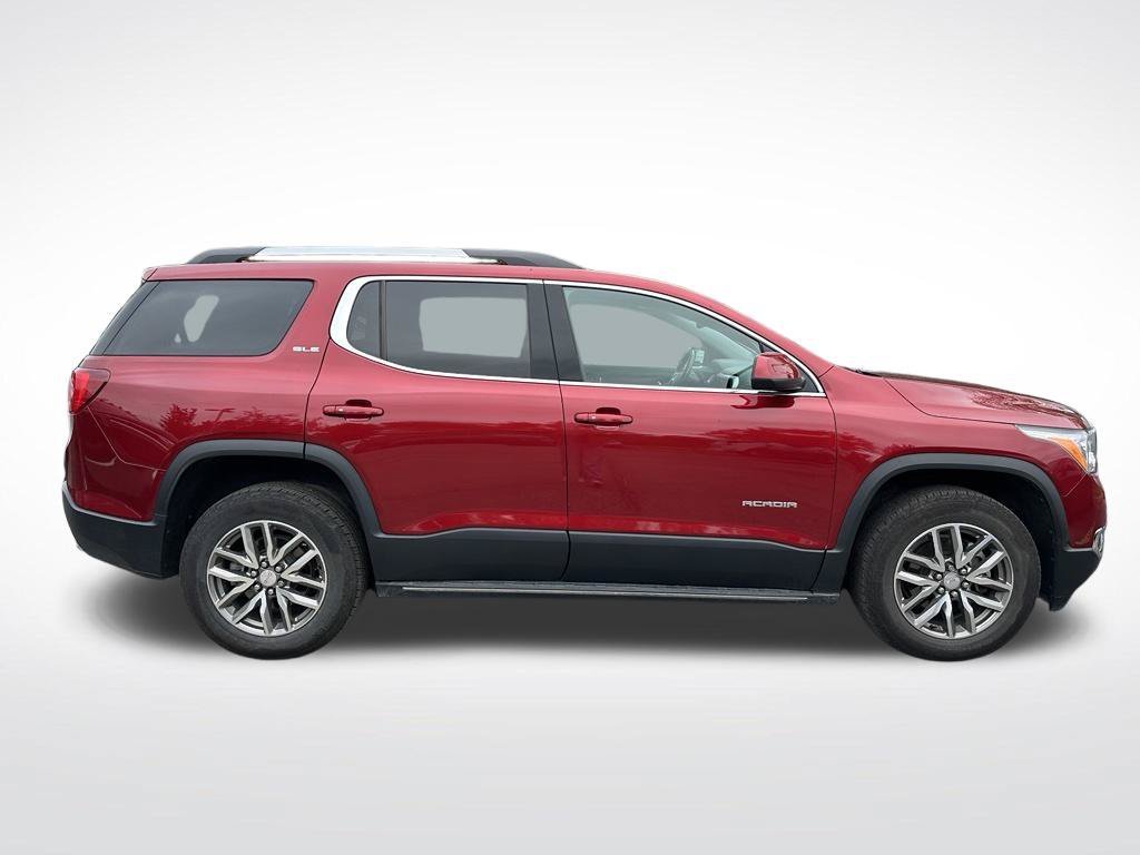 Used 2019 RED QUARTZ TINTCOAT GMC SLE image 5