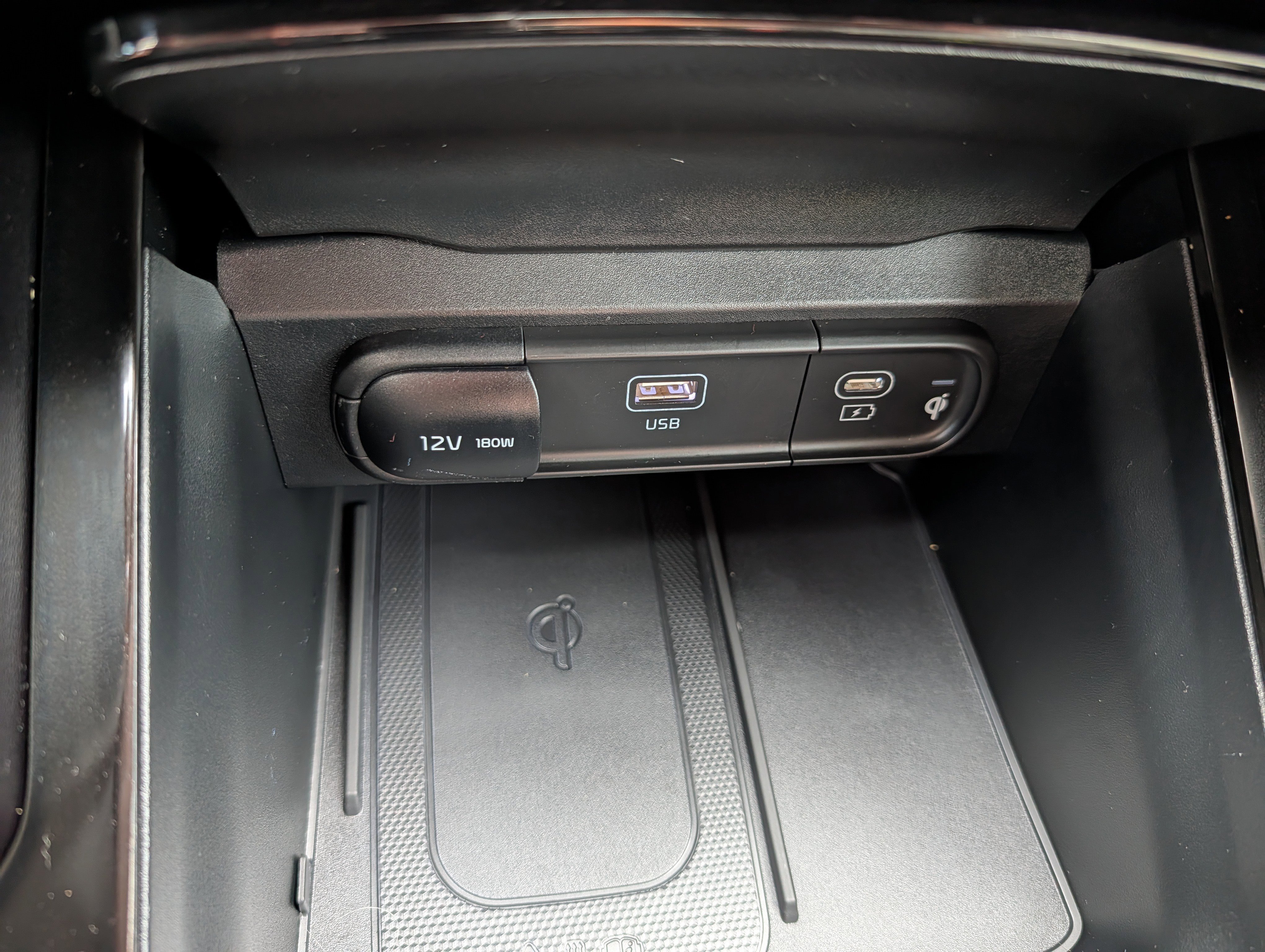 Certified Used 2024 Dawning Red Kia S image 33