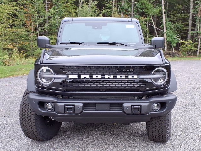 New 2026 Shadow Black Ford Badlands® image 2