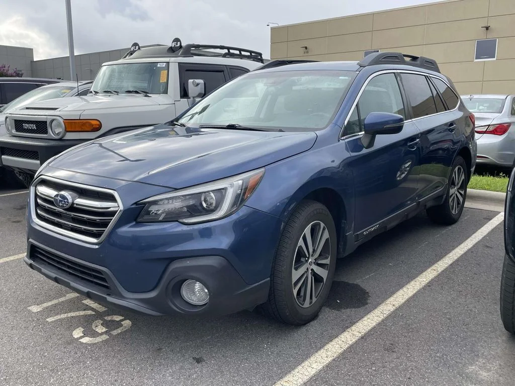 Used 2019 Abyss Blue Pearl Subaru Limited image 2