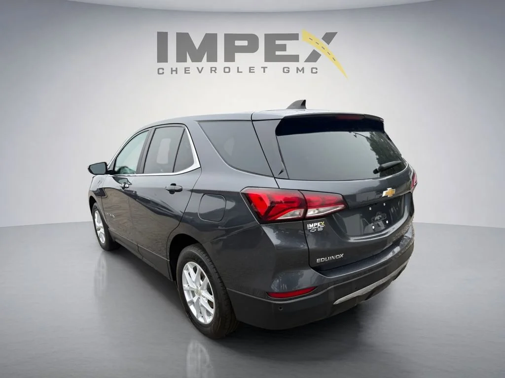 Used 2023 Iron Gray Metallic Chevrolet LT image 3
