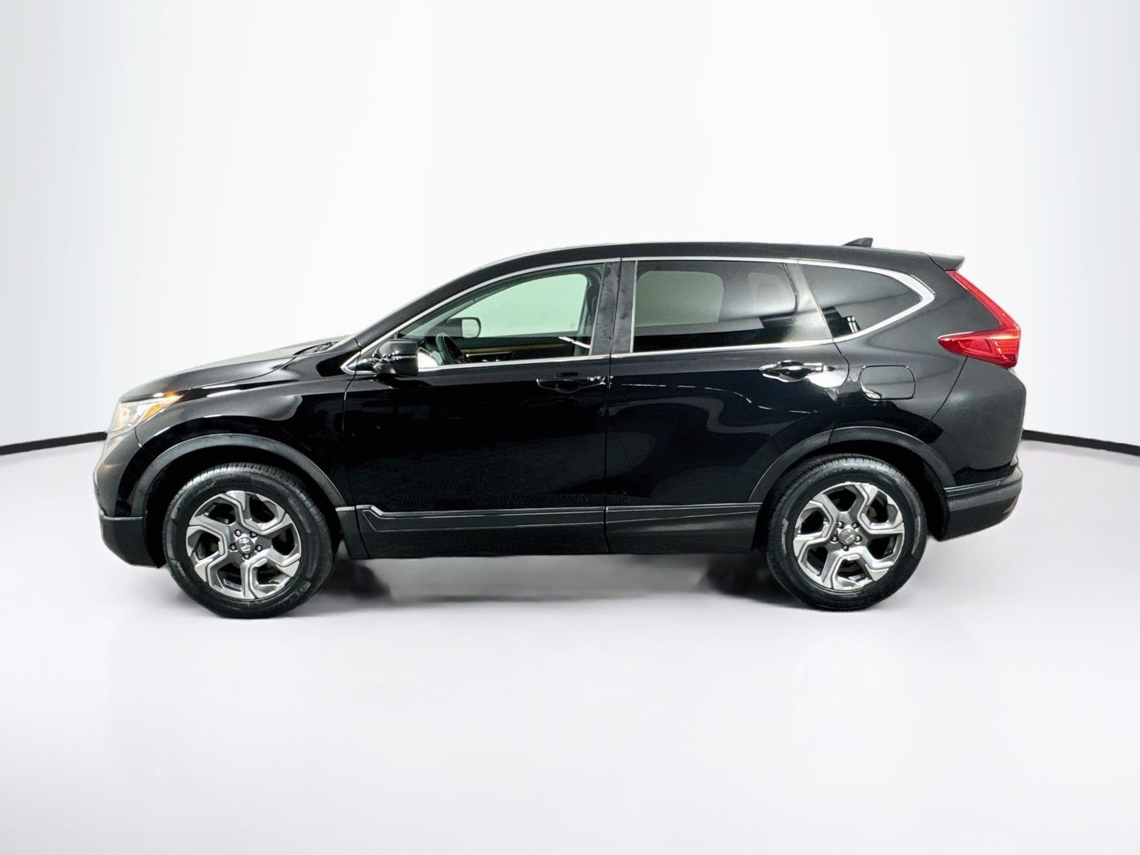 Used 2019  Honda EX image 4