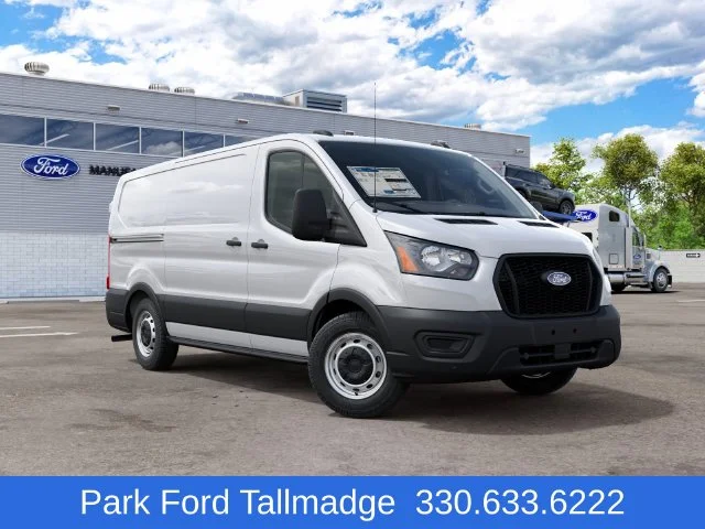 New 2027 White Ford Base image 4