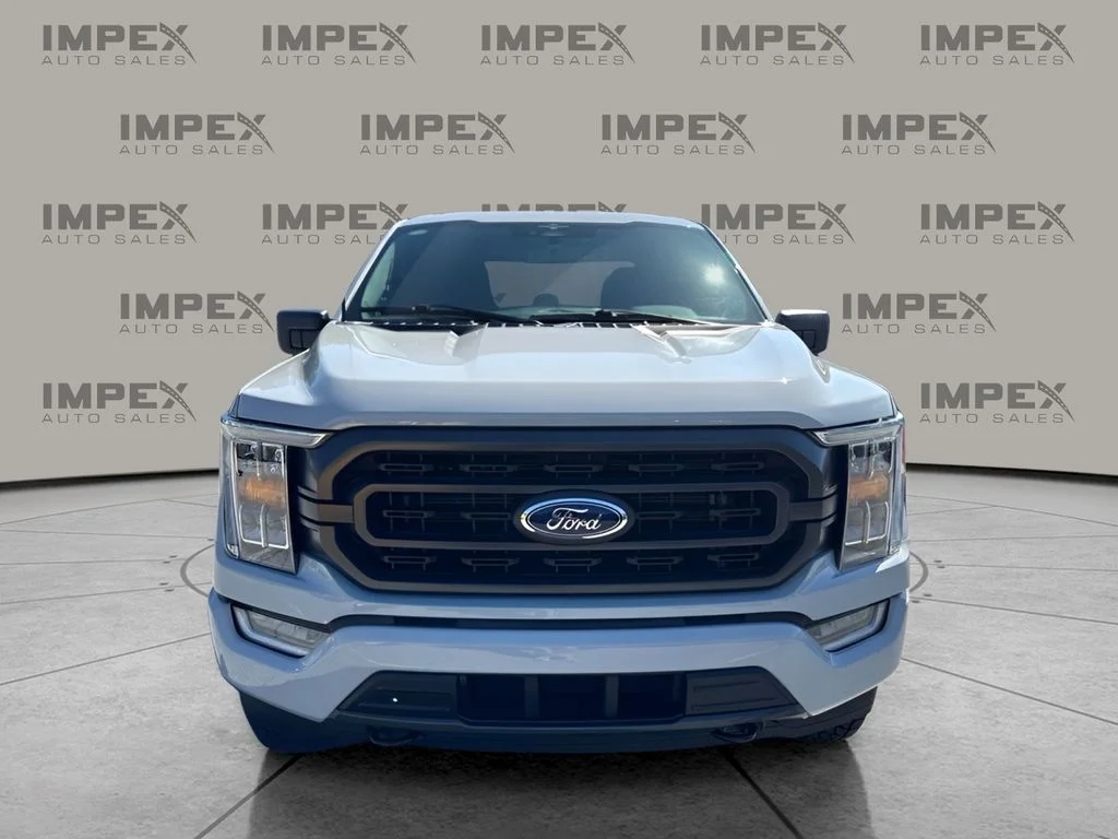 Used 2023 White Ford XLT image 8