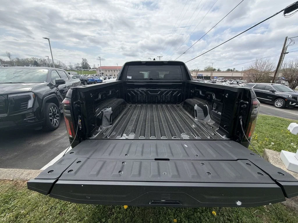 New 2026 Onyx Black GMC Elevation Standard Range image 29