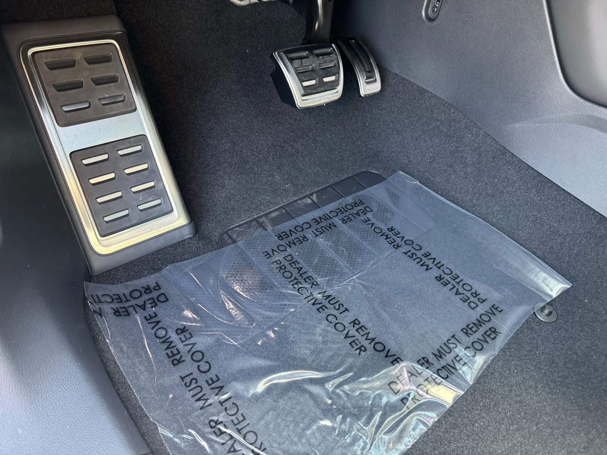 New 2026 Pure Gray Volkswagen 2.0T Peak Edition image 16