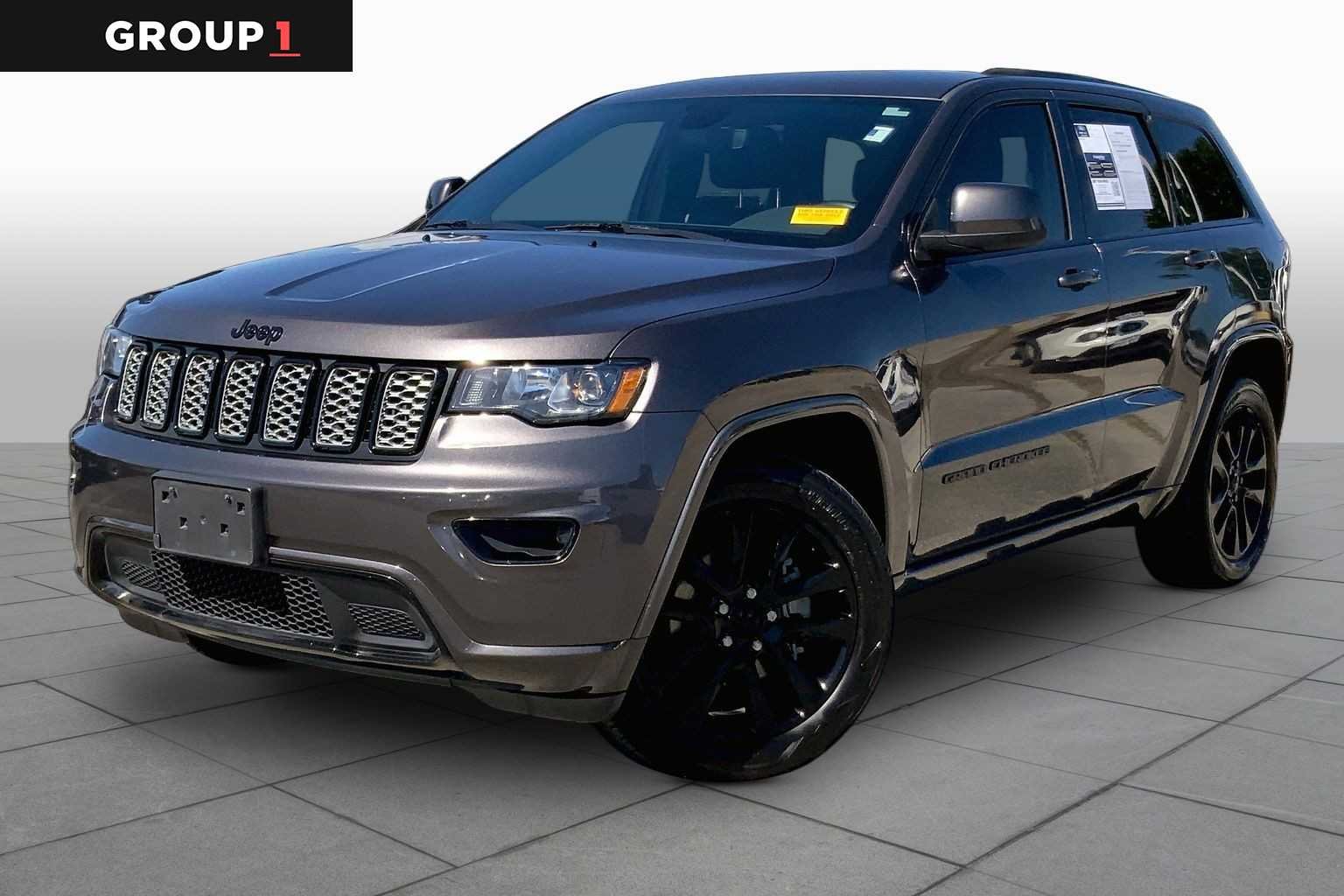 2019 Jeep Grand Cherokee Altitude's photo