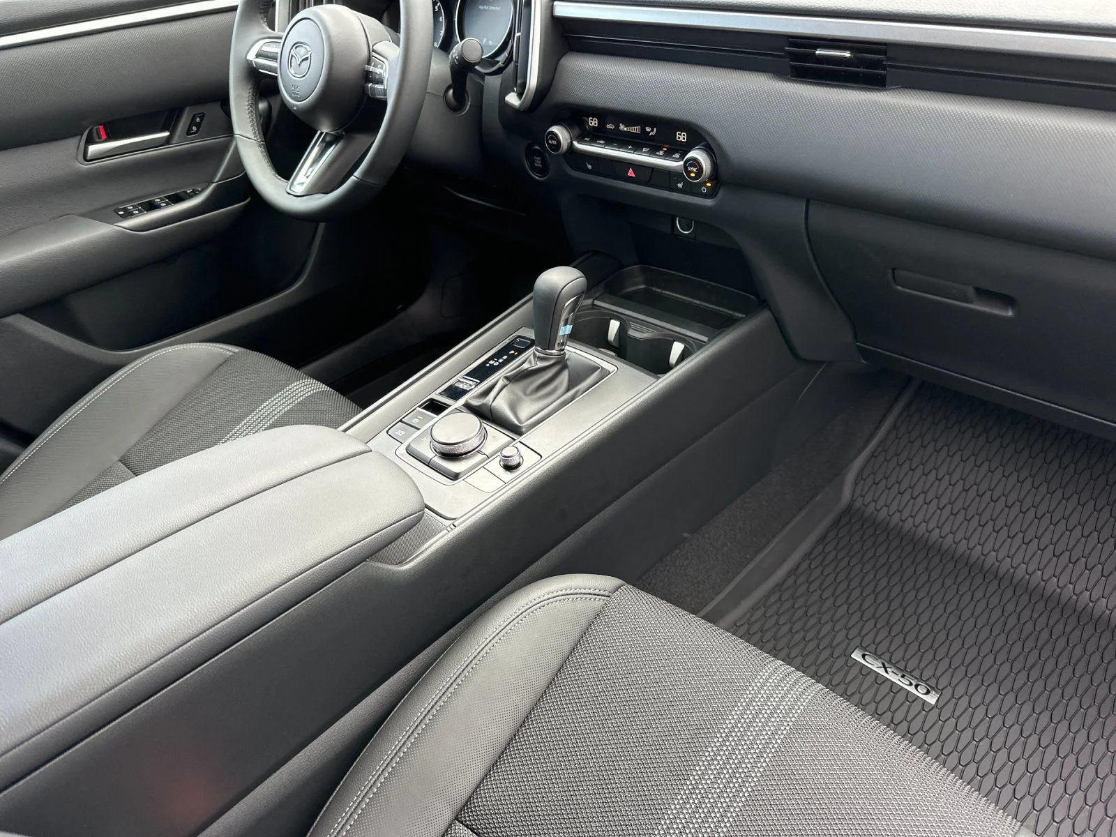 2025 Mazda CX-50 Preferred - Photo 15