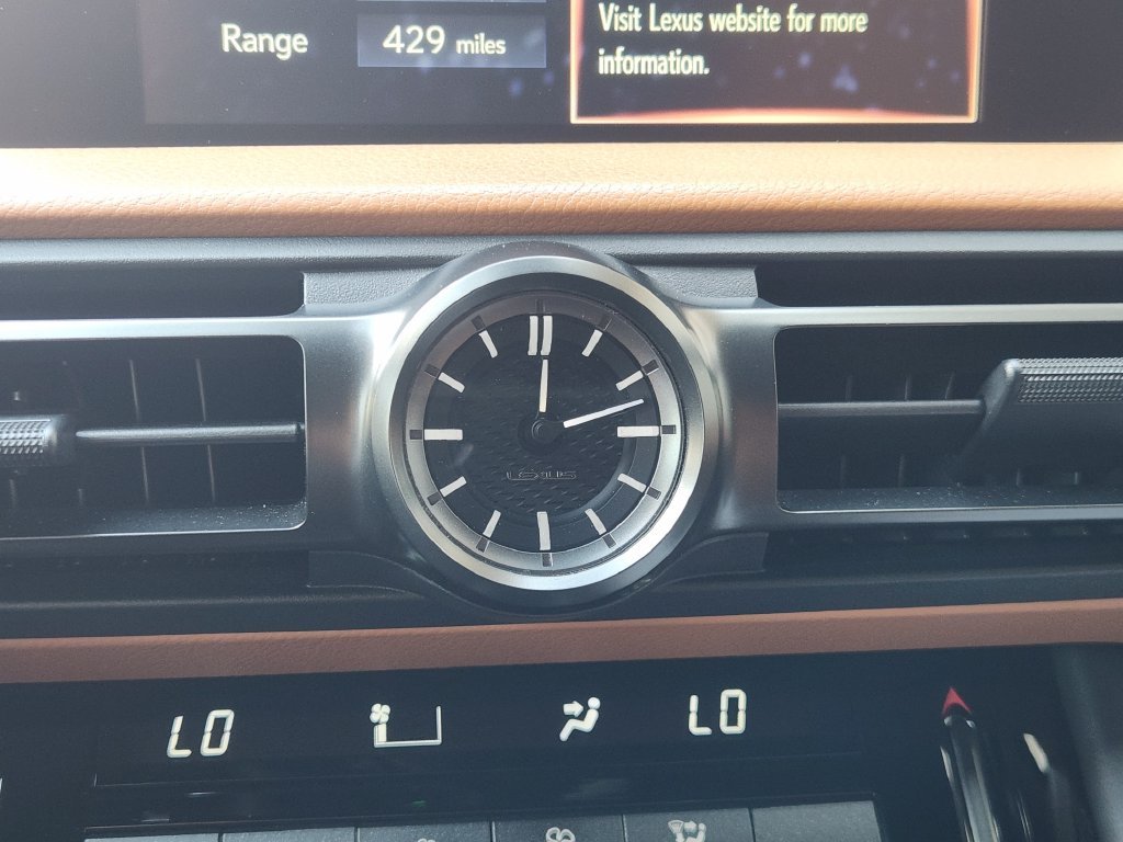 Certified Used 2024 Iridium Lexus 300 image 18
