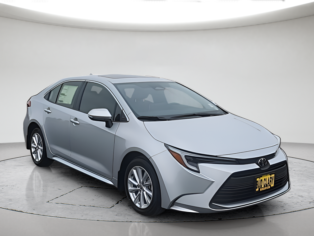 2026 Toyota Corolla XLE - Photo 7