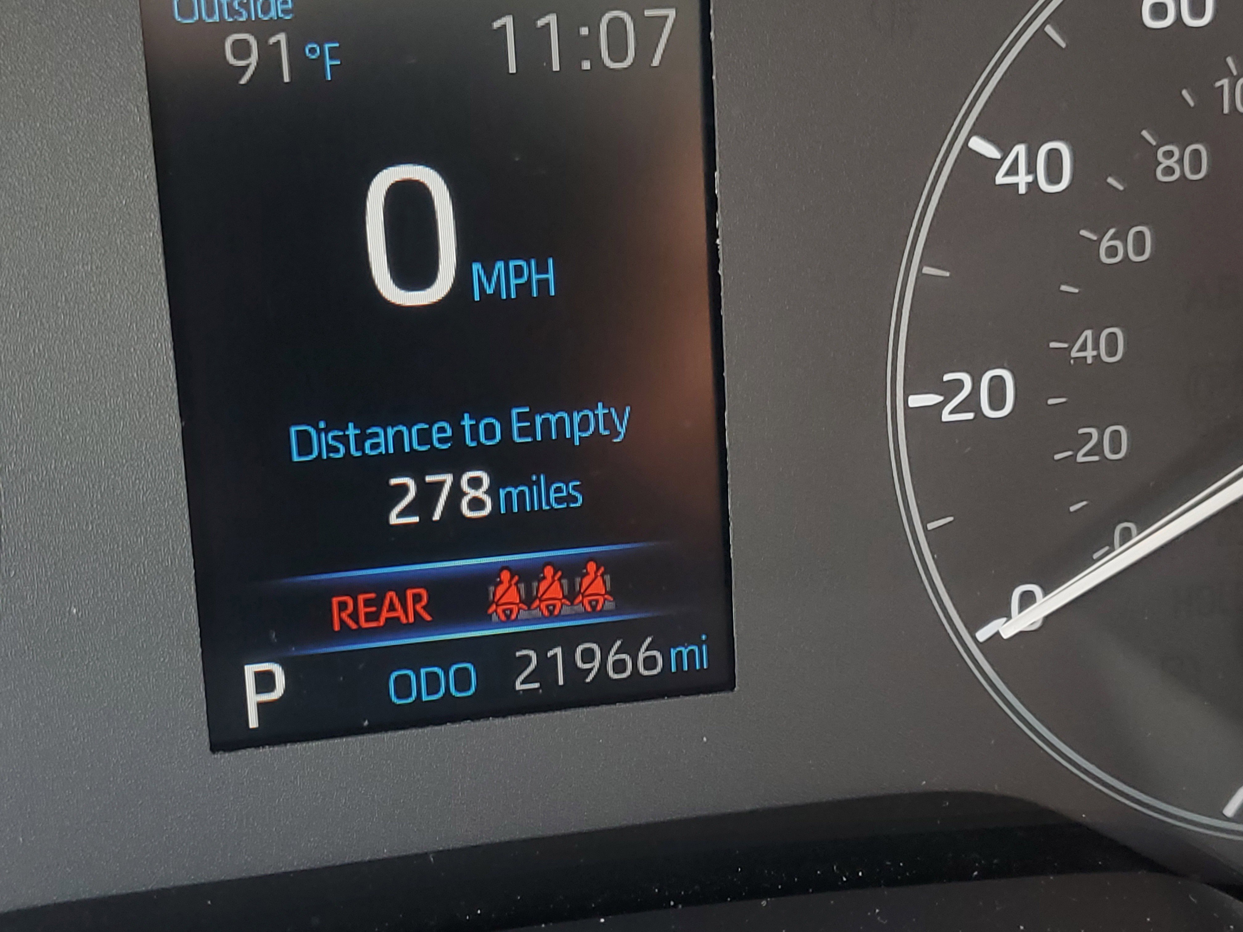 Used 2024 Ice Toyota SE image 24