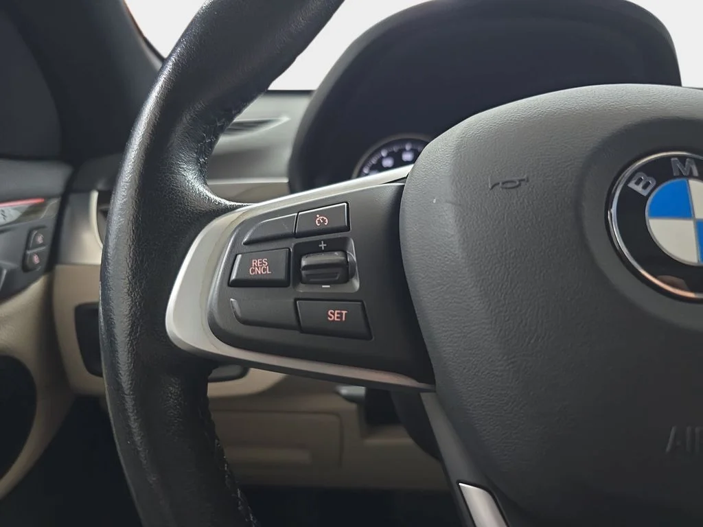 Used 2019 Mediterranean Blue Metallic BMW xDrive28i image 20