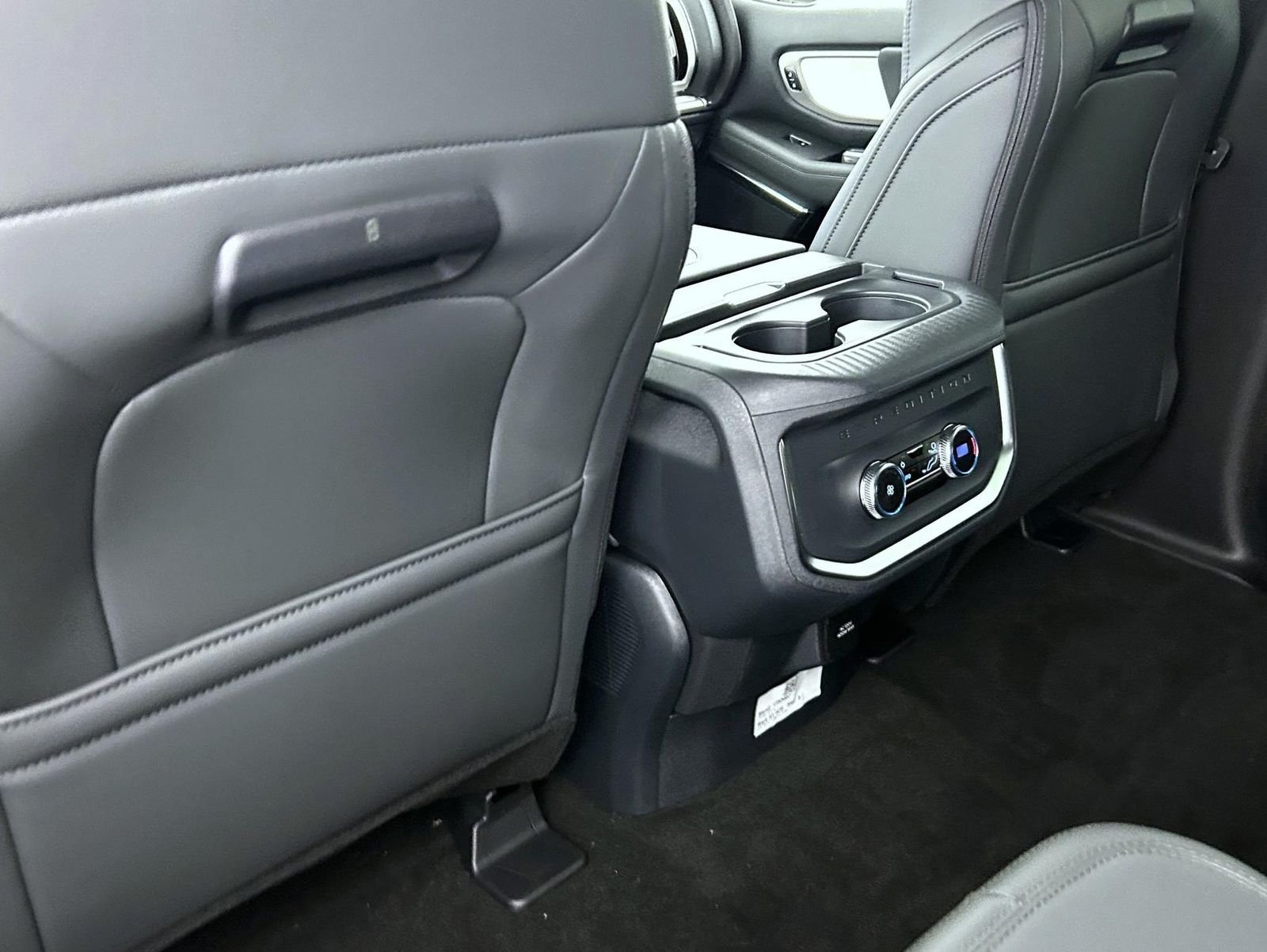 New 2027 Agate Black Metallic Ford Active image 23
