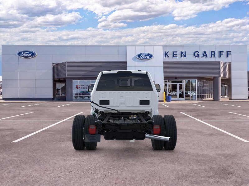 New 2026 Oxford White Ford XL image 5