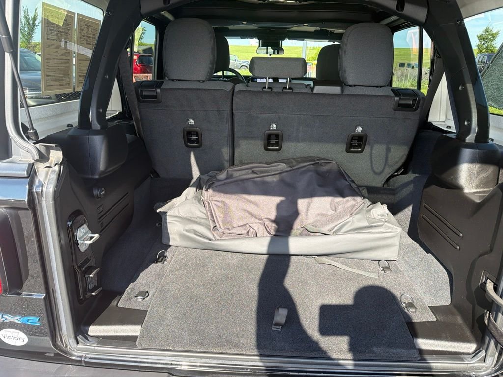 Used 2024 Black Jeep Sport S 4xe image 14