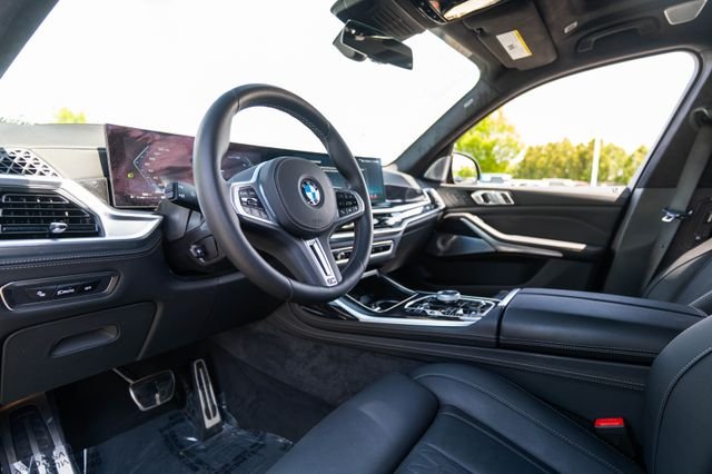 2026 BMW X7 M60i - Photo 4