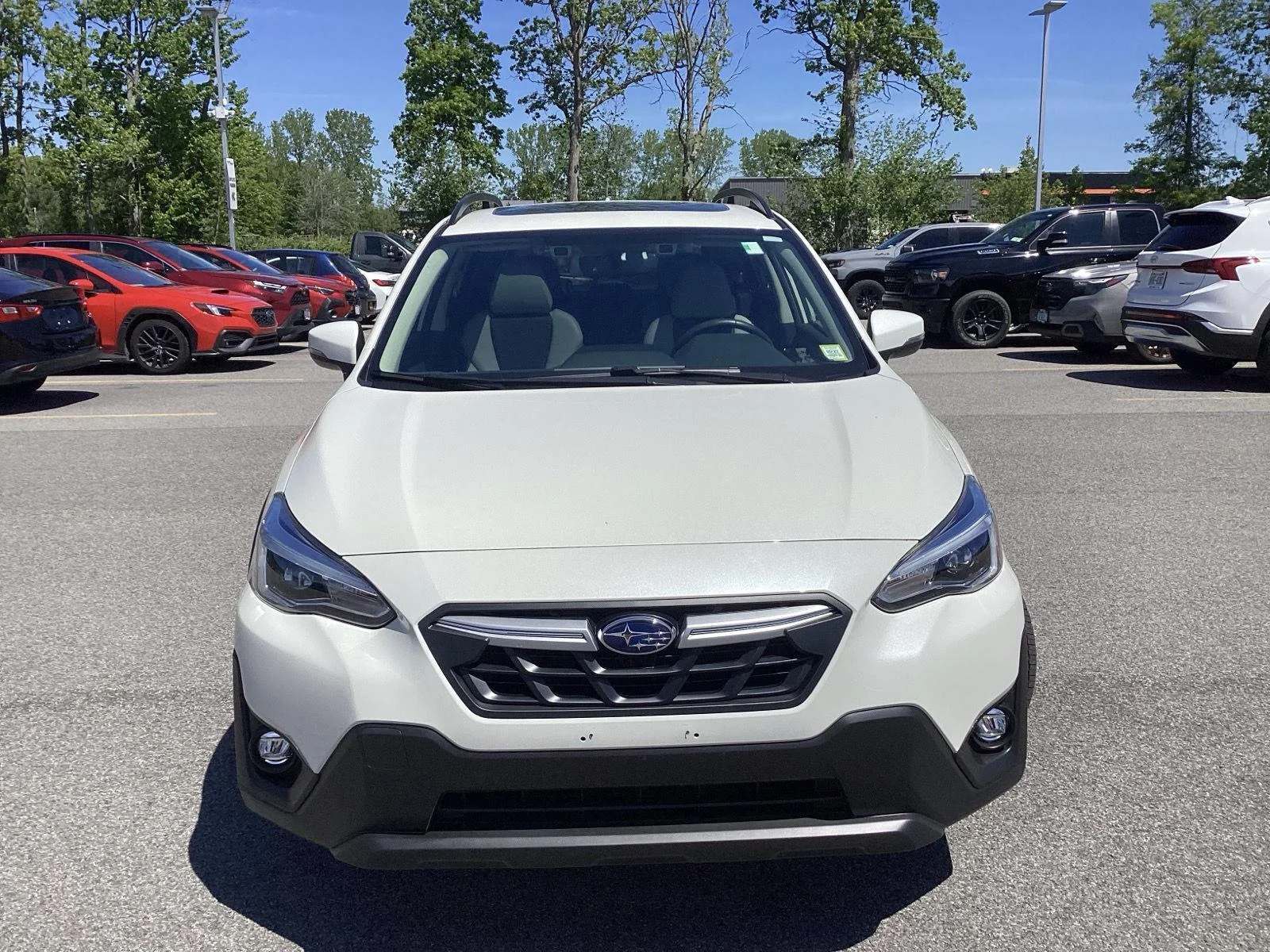 Used 2023 Crystal White Pearl Subaru Limited image 2