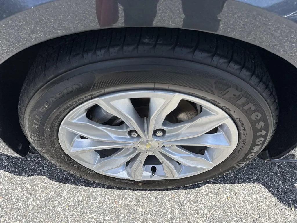 Used 2020 Gray Chevrolet LT image 11