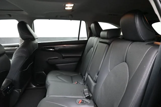 Used 2021 Gray Toyota Limited image 17
