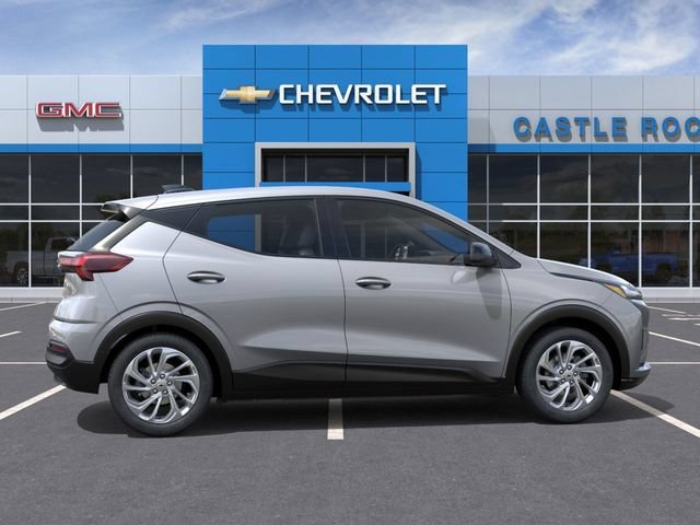 2027 Chevrolet Bolt LT - Photo 5