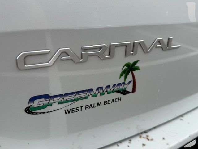 Used 2023 White Kia EX image 42