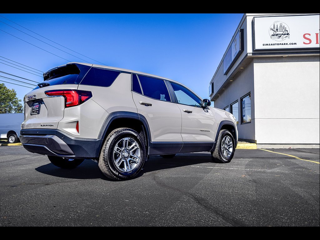 2027 GMC Terrain Elevation - Photo 7