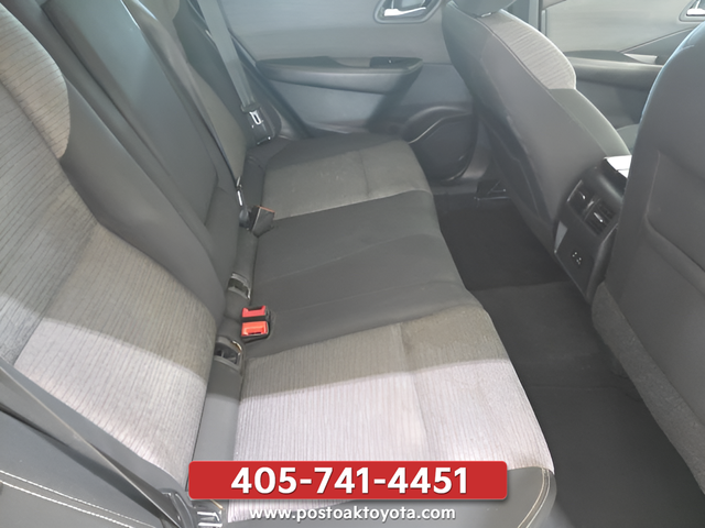 Used 2021 Gray Nissan SV image 27