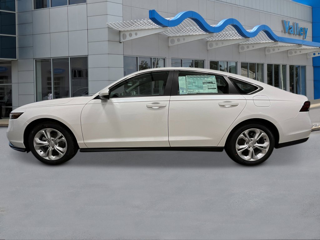 New 2026 Platinum White Pearl Honda LX image 2